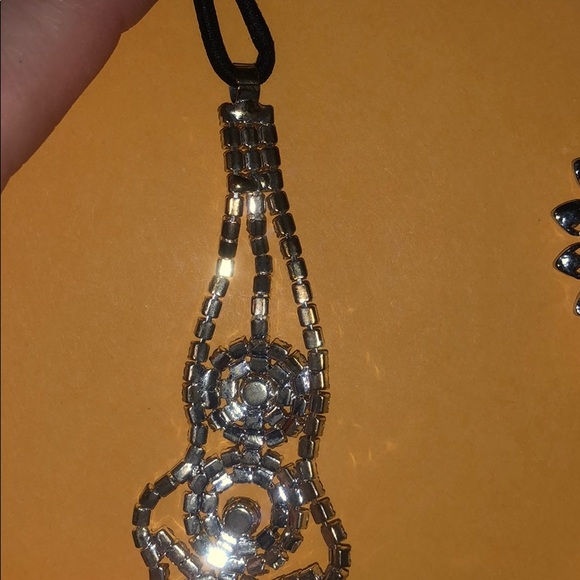 Rhinestone headband and matching earrings - Picture 7 of 7